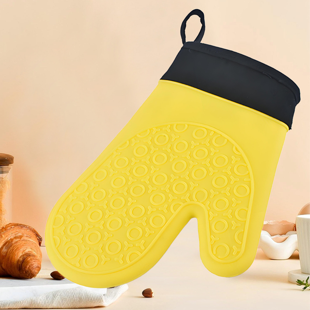 Vibrant Orange Silicone Oven Mitt