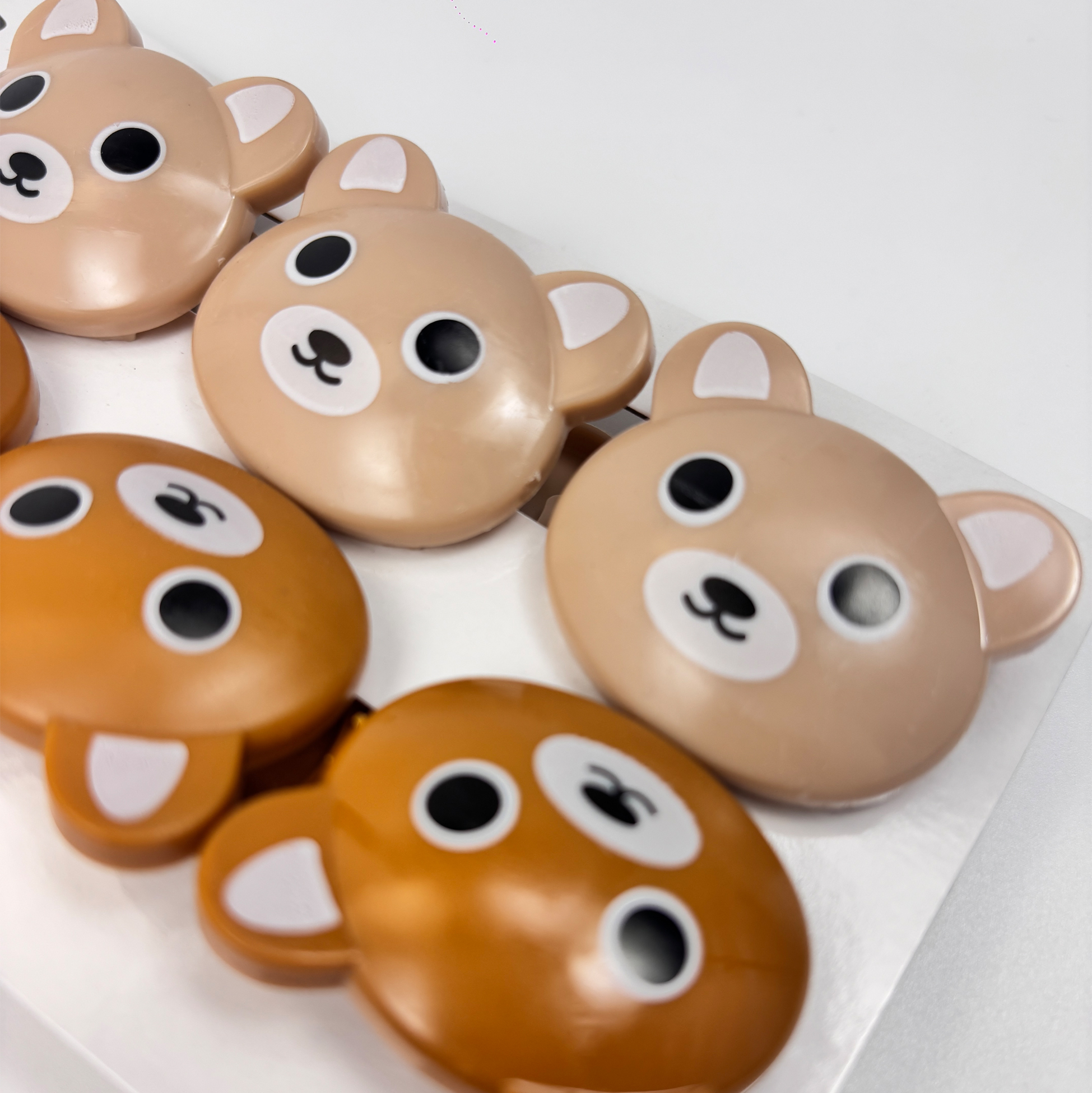 Brown Bear-Themed Plastic Clip Set of 6