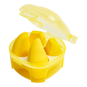4 Makeup Sponges with 1 Storage Box