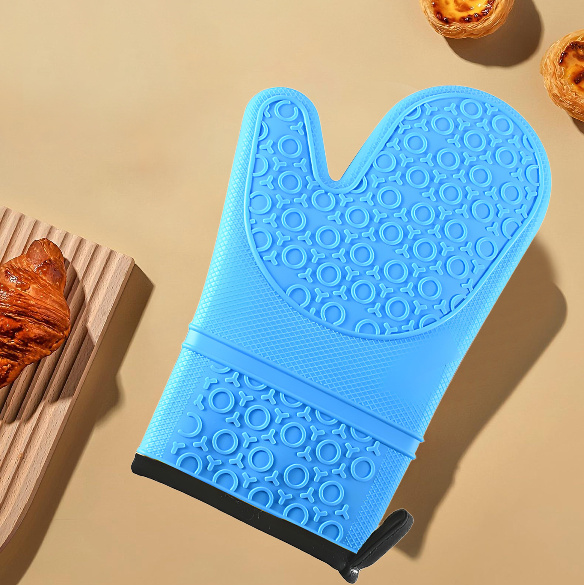 Vibrant Blue Silicone Oven Mitt