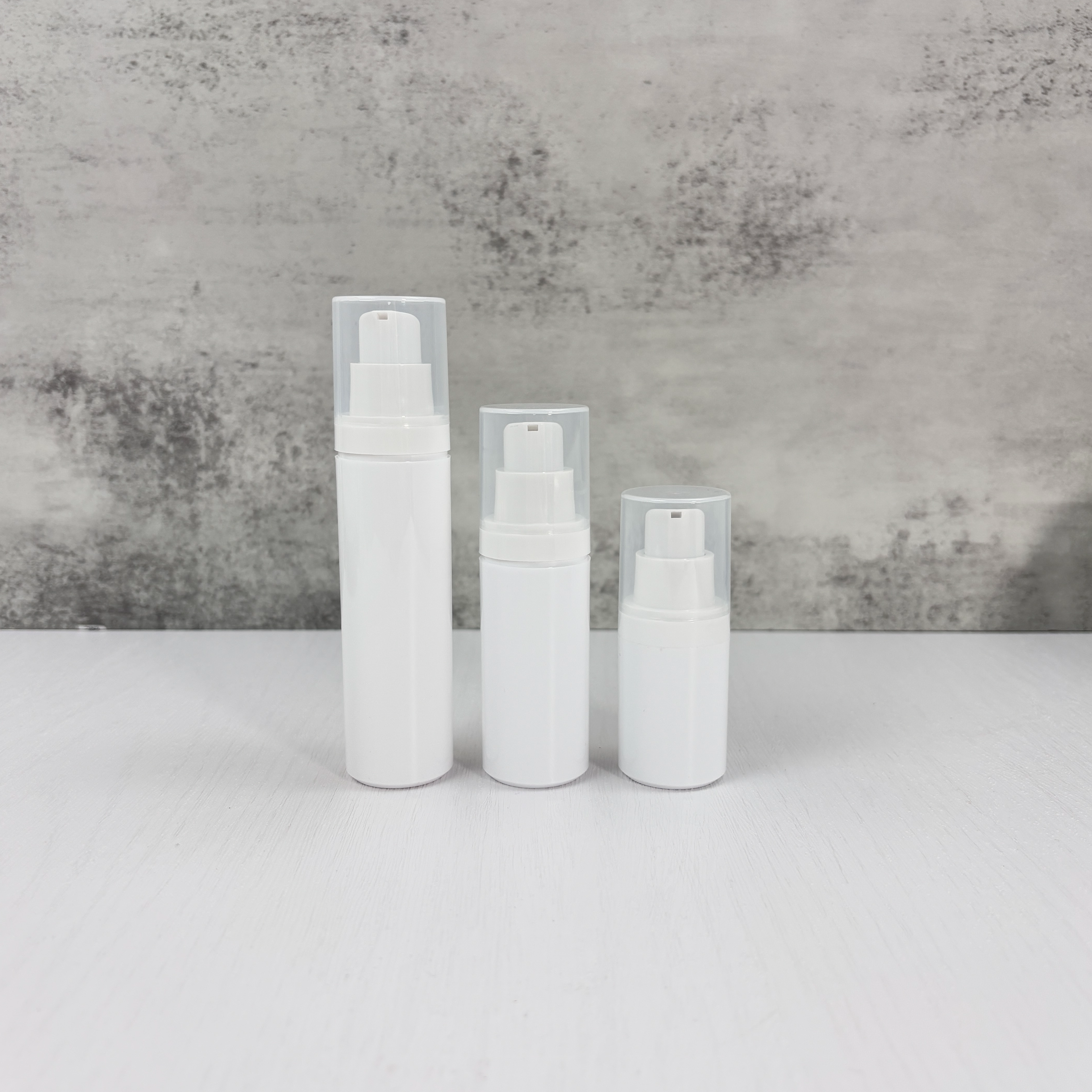 White Airless Lotion Dispenser Bottles