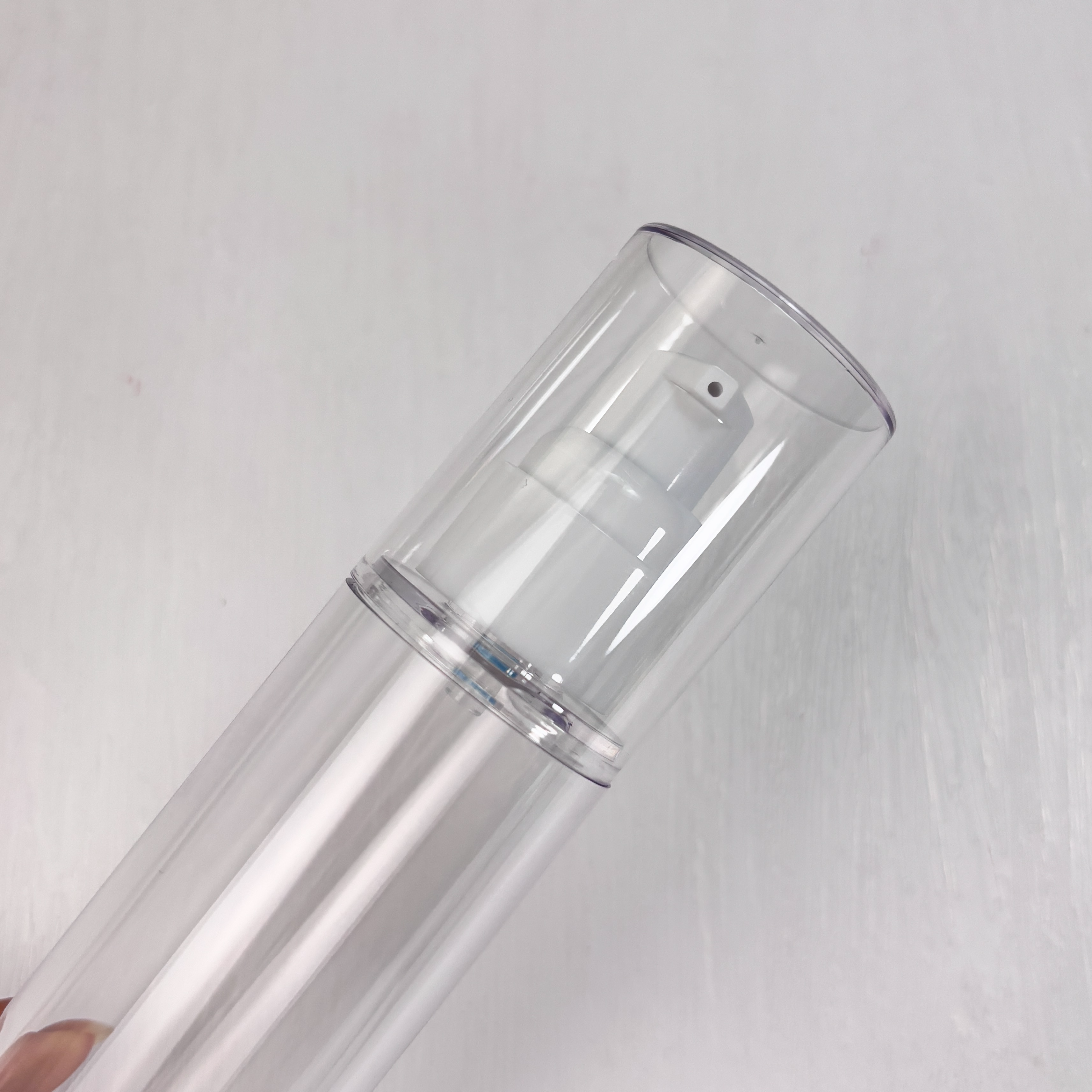 Transparent Airless Lotion Bottles