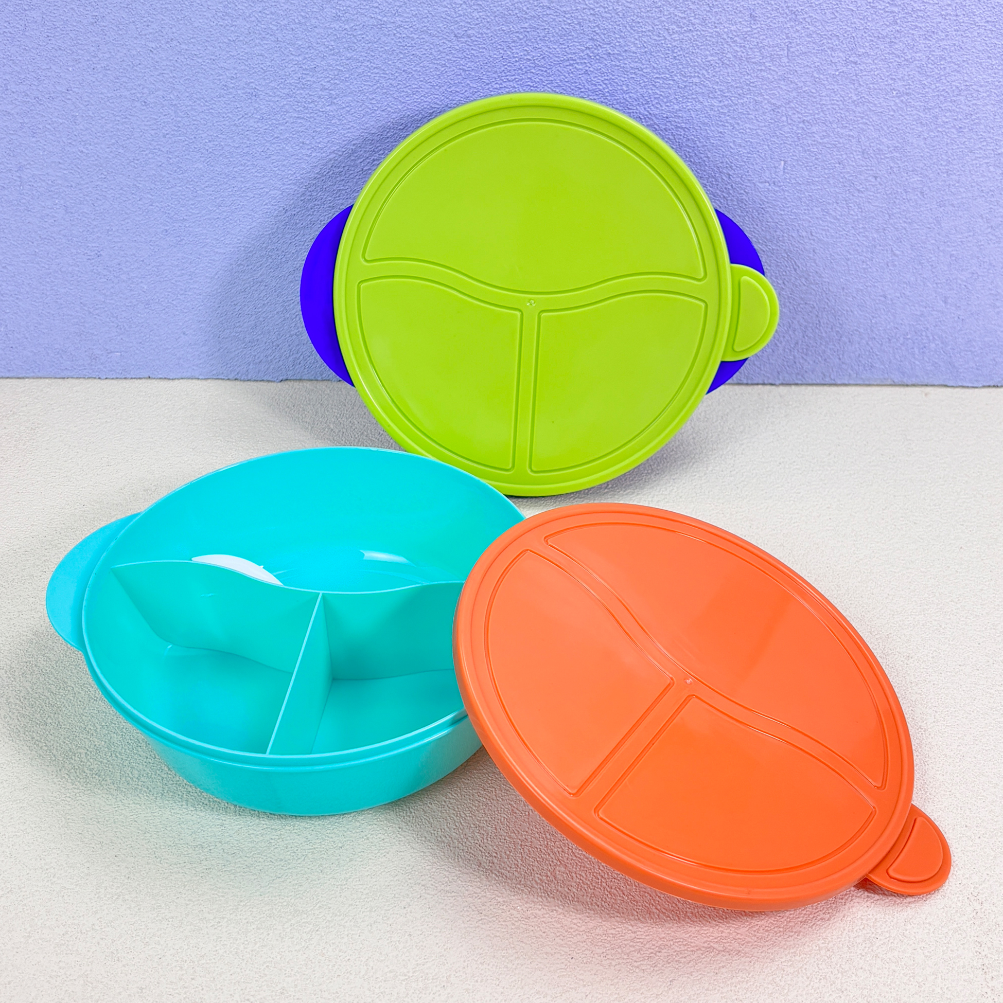 Kids’ Divided Lunch Plate with Lid And Cutlery