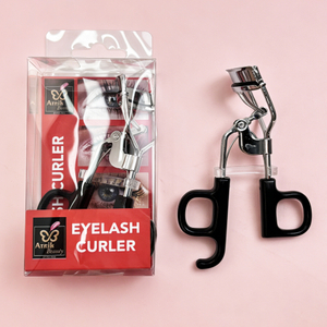 Black Handle Eyelash Curler
