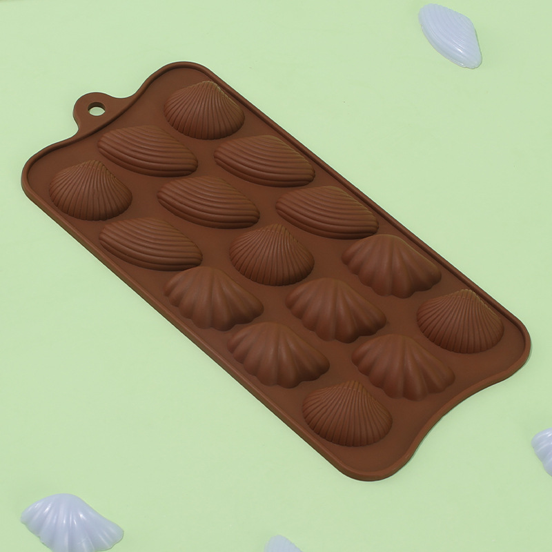Heat-Resistant Silicone Chocolate Molds - Perfect for DIY Homemade Chocolates, Gummy Bears, And Cake Decorations