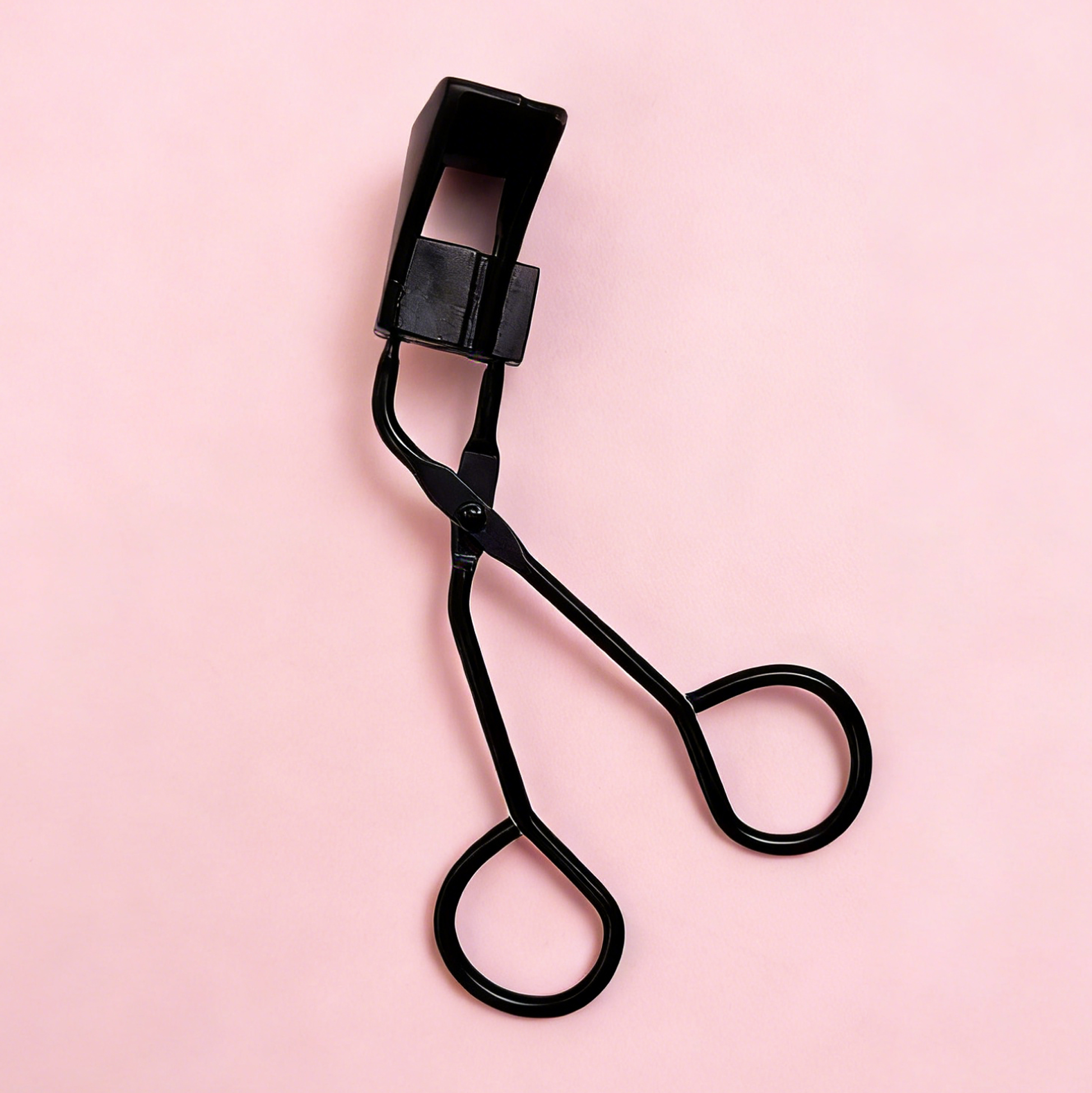 Black Partial Eyelash Curler