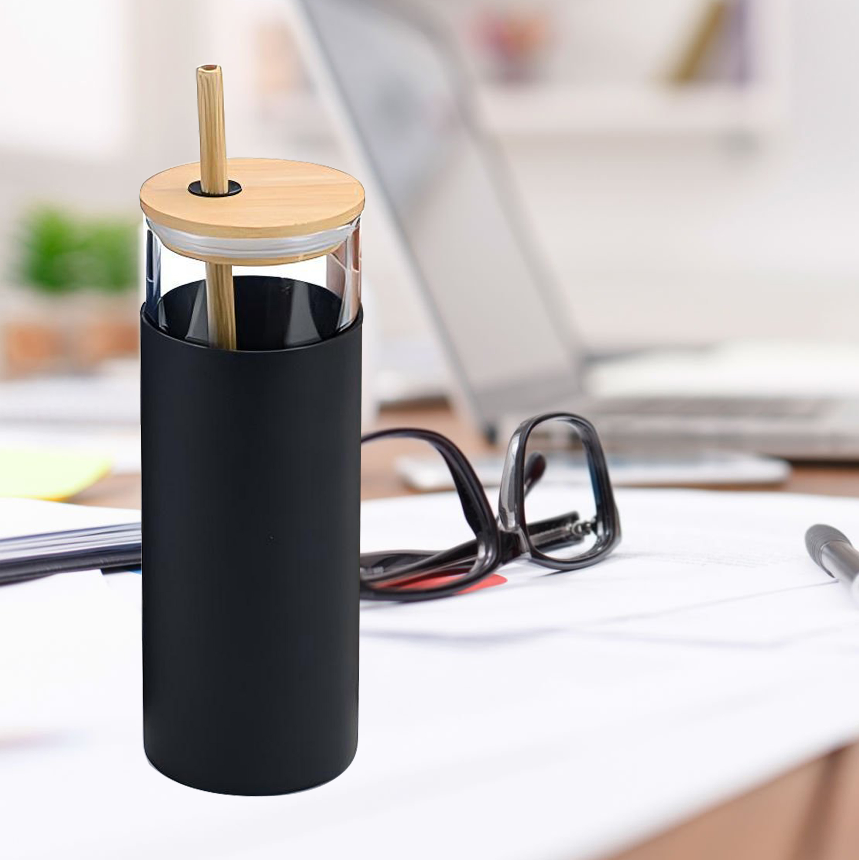 Glass Tumbler with Straw And Lid Bamboo Silicone Protective Sleeve