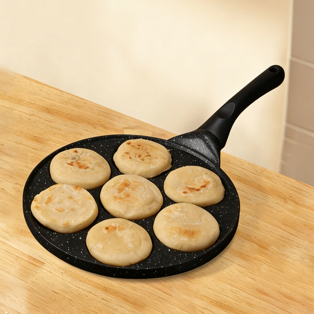 7-Cup Non-Stick Egg Frying Pan