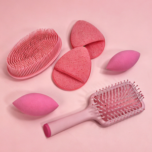 Set of 6 Pink Skincare & Hair Accessory