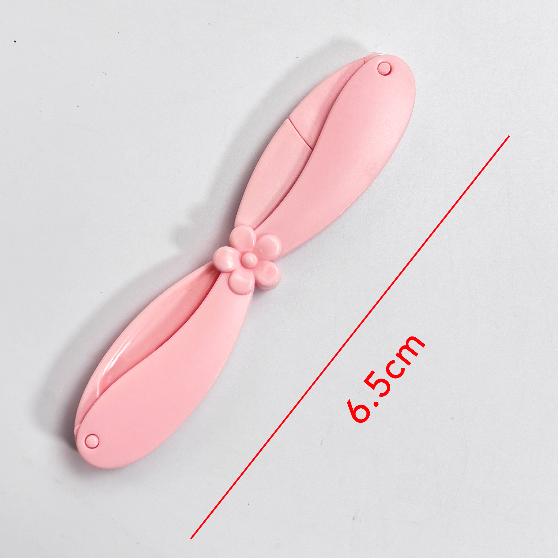 2-in-1 Foldable Eyebrow Razor & Comb Tool with Cute Flower Design