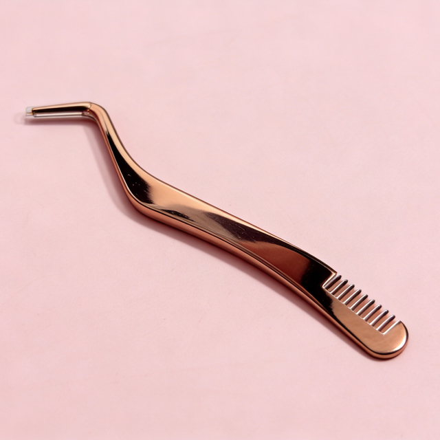 2-in-1 Eyelash Tweezer with Comb
