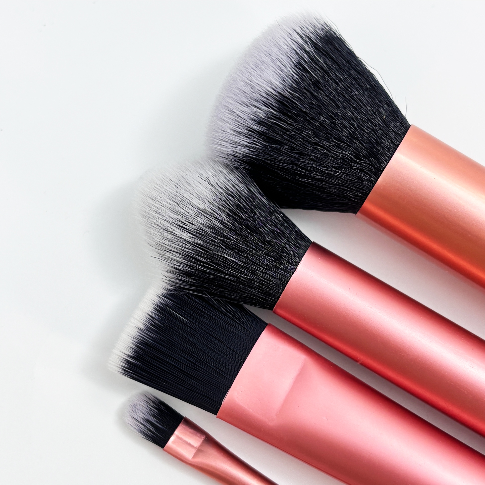 1533 Professional Makeup Brush Set with Holder