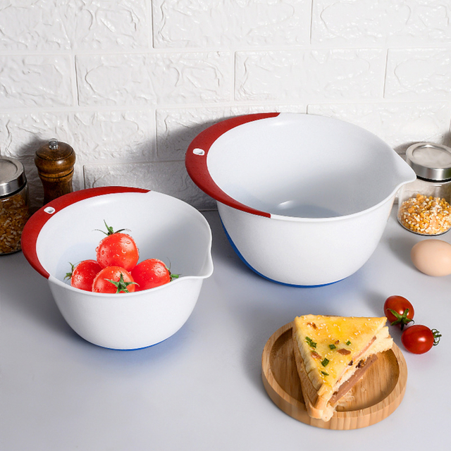 2pcs Plastic Salad Bowl Fruit Mixing Bowl Set With Silicone Bottom