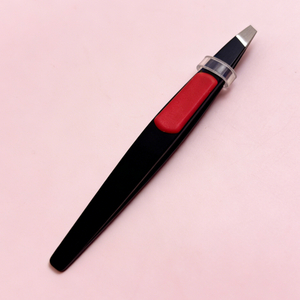 Slant Tip Eyebrow Tweezer