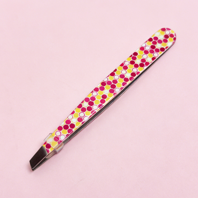 Polka Dot Slant Tweezer