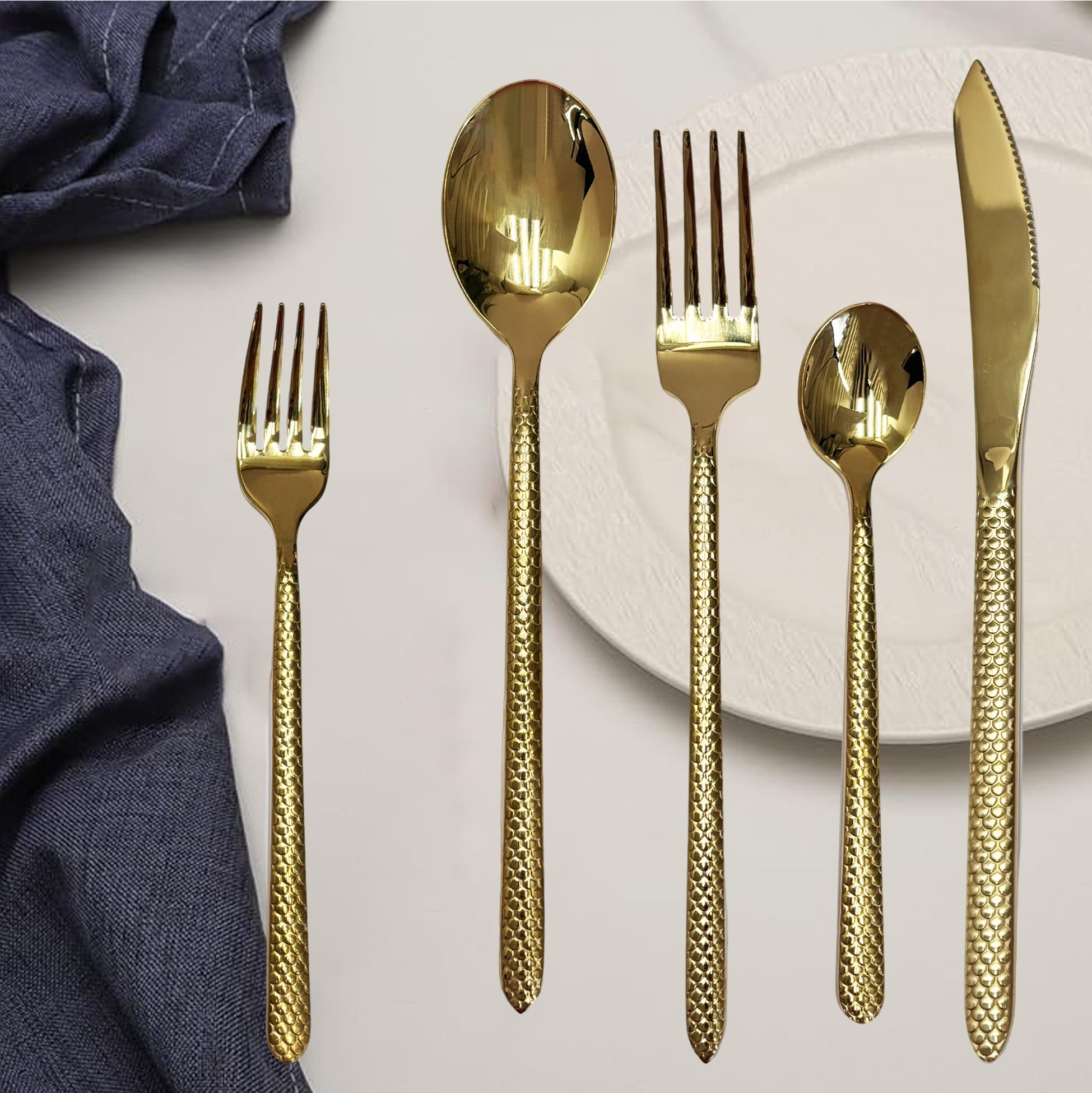 20-Piece Gold-Plated Braided Handle Cutlery Set