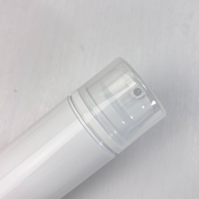 White Airless Lotion Bottles