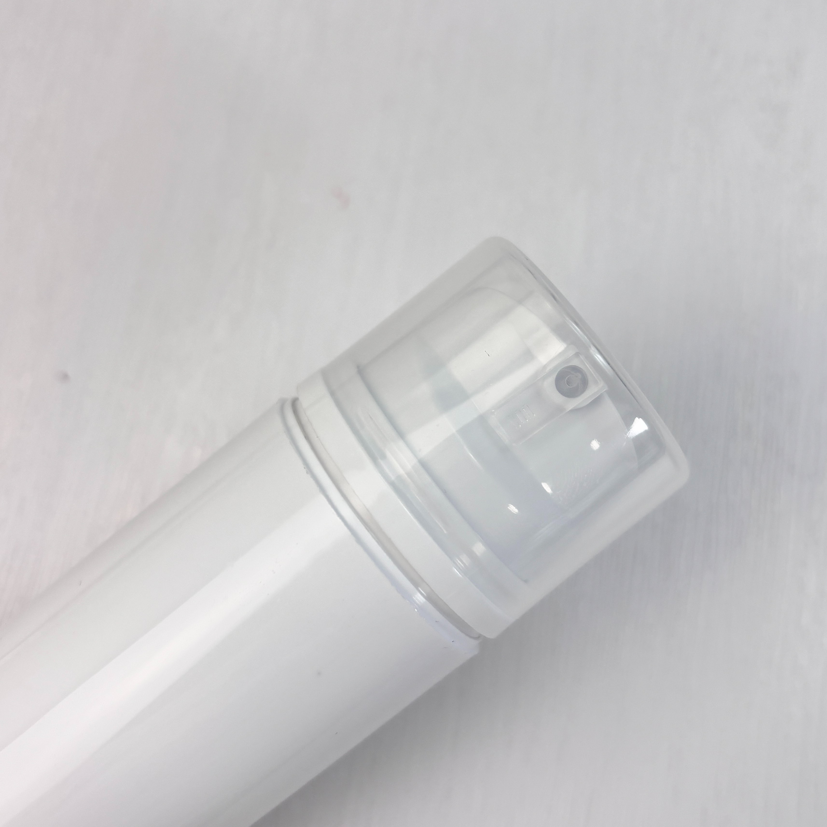White Airless Lotion Bottles