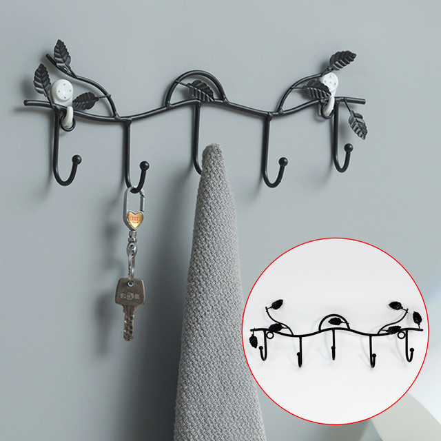 Floral Metal Wall Hook Rack