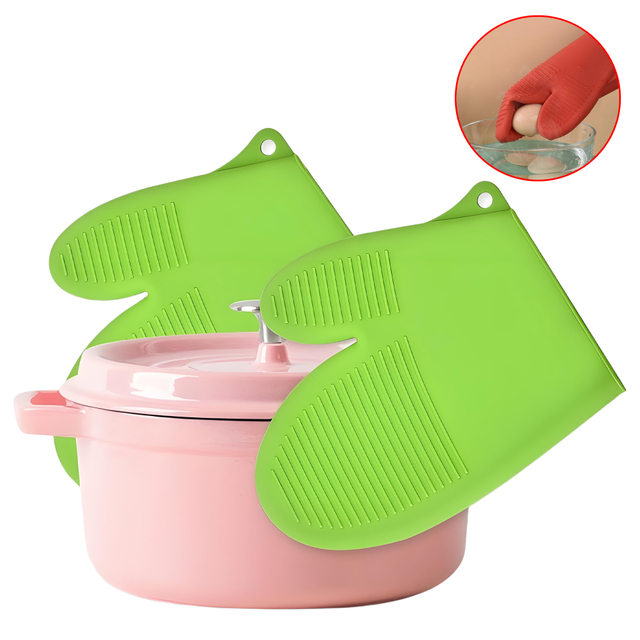 Versatile Silicone Oven Mitt