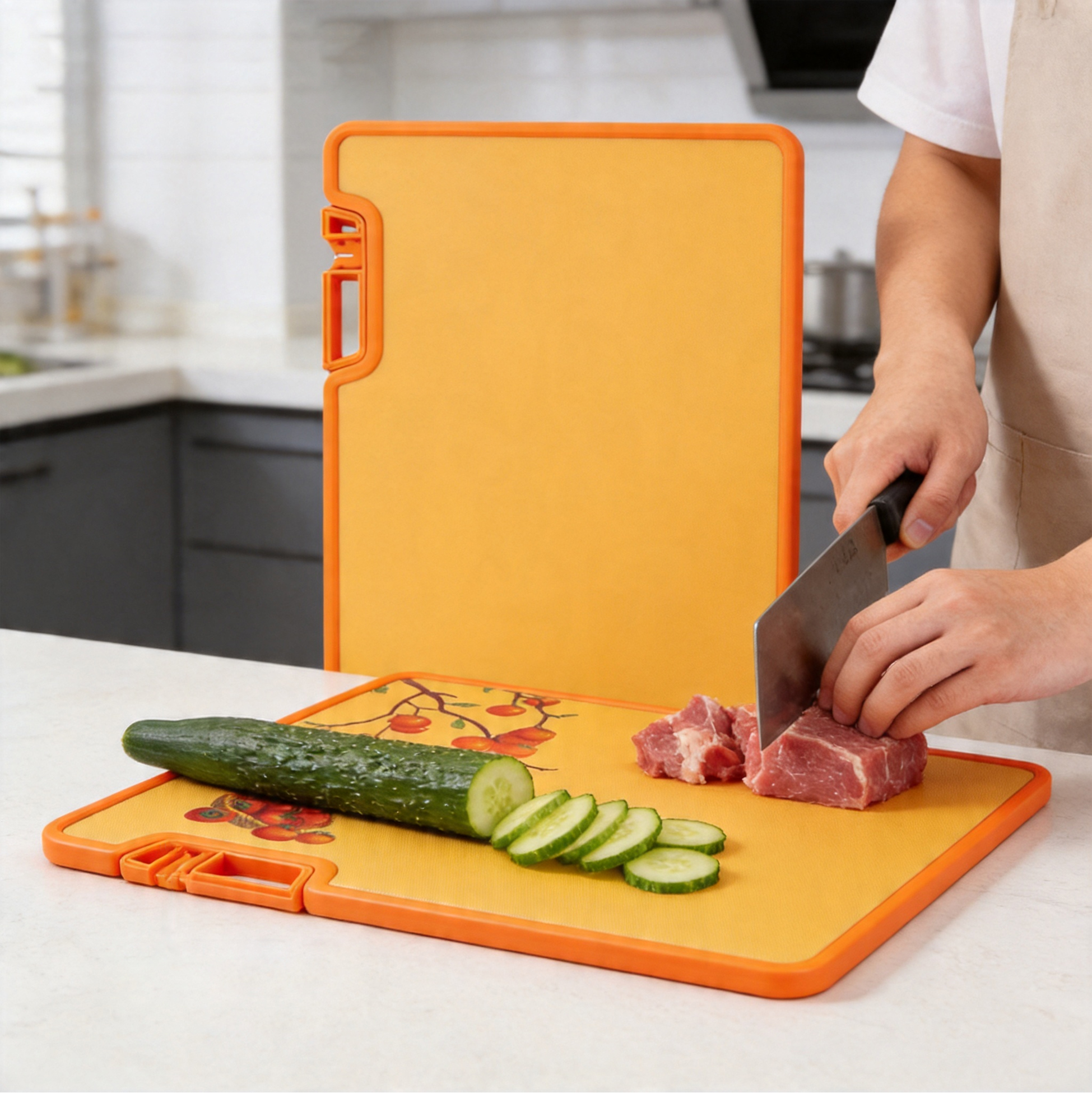 Dual-Sided Cutting Board with Built-in Knife Sharpener & Garlic Grinder