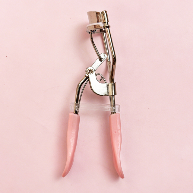 Pink Handle Eyelash Curler