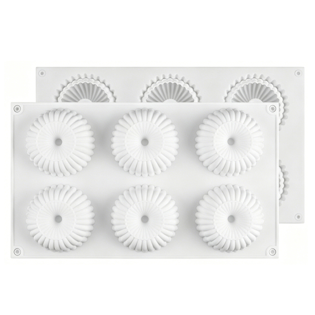 6 Cavity Fluted Bundt Cake Silicone Mold, Nonstick Food Grade Donut Molds