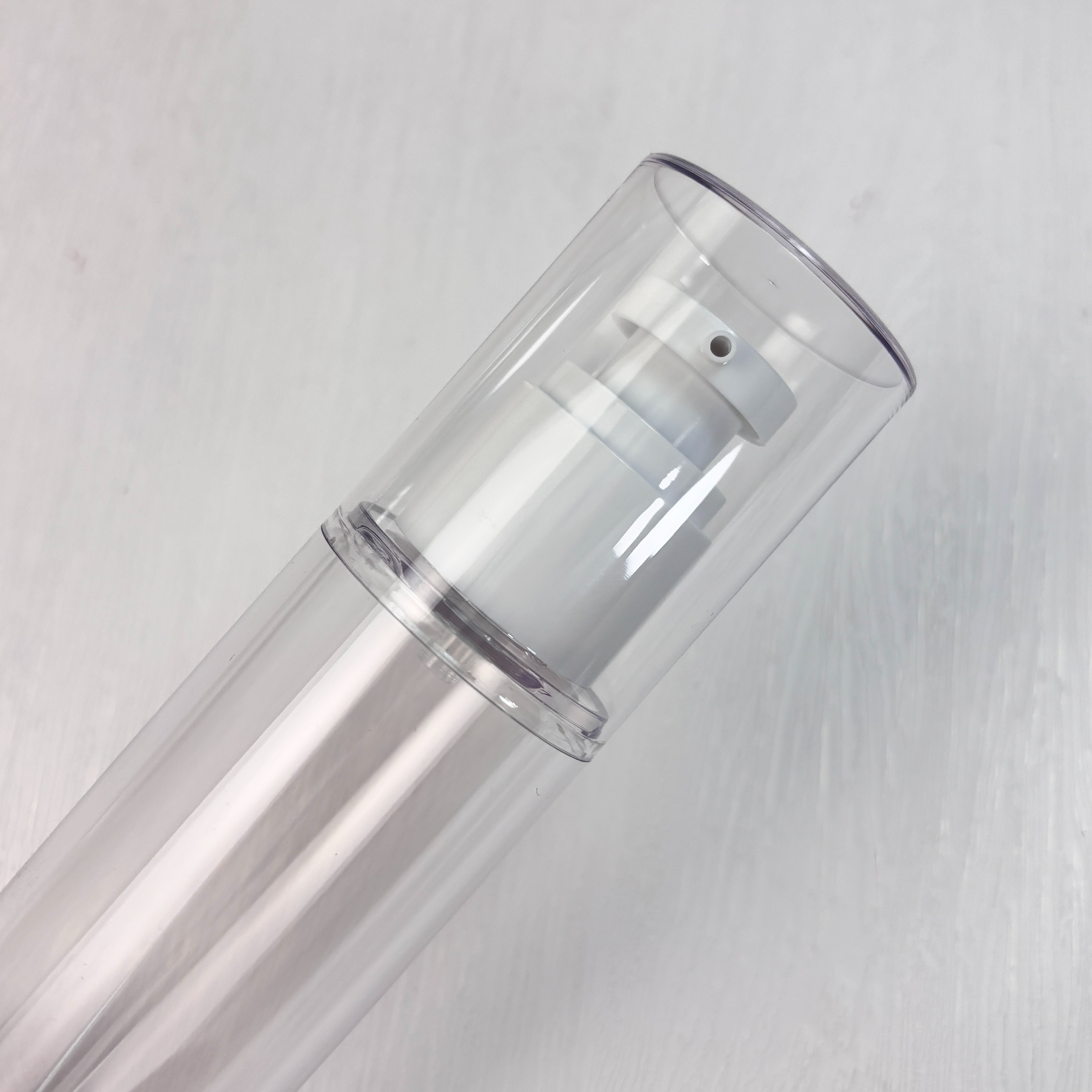 Transparent Airless Lotion Bottle