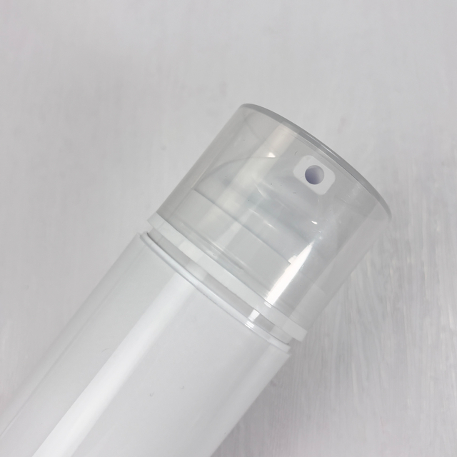 White Airless Lotion Bottles