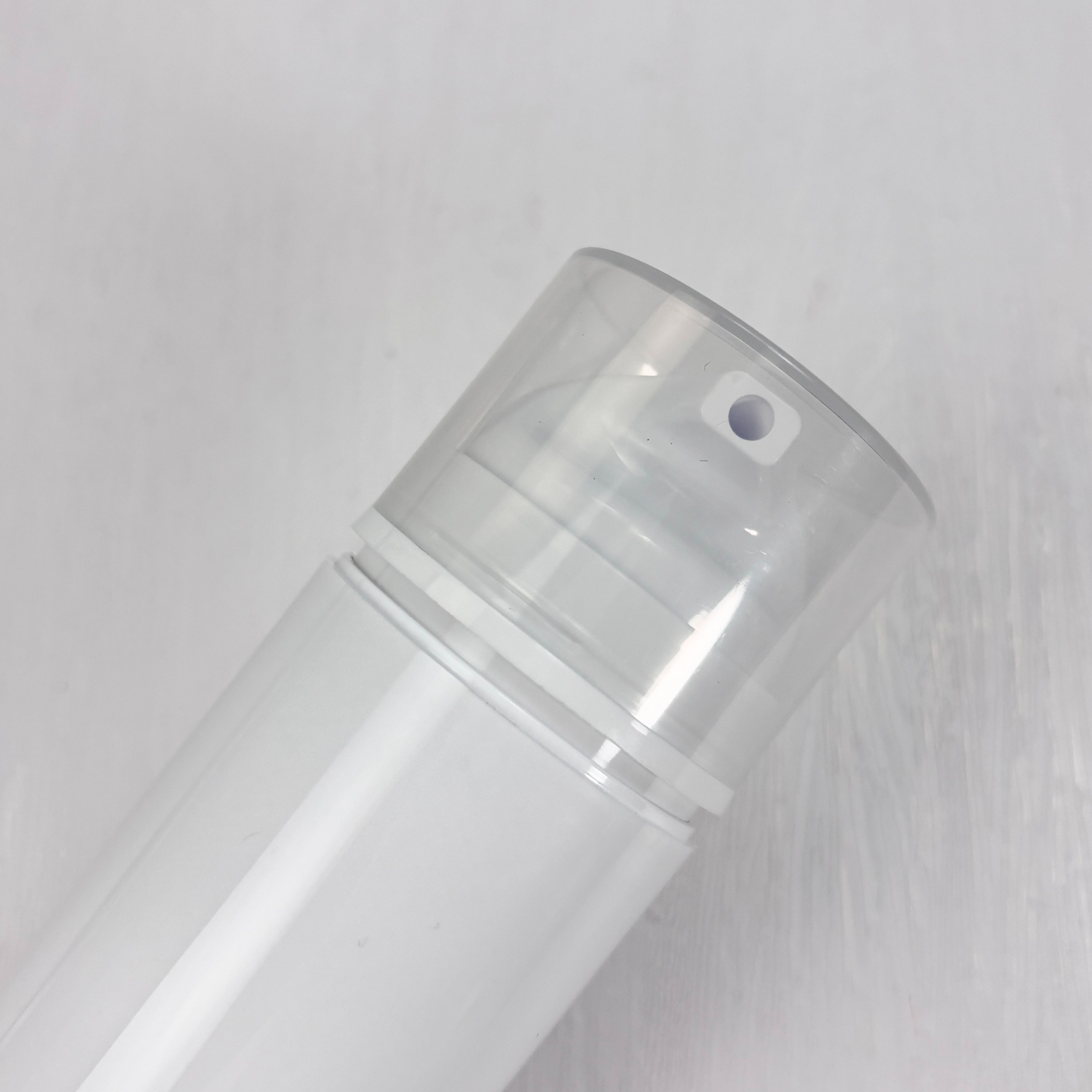 White Airless Lotion Bottles