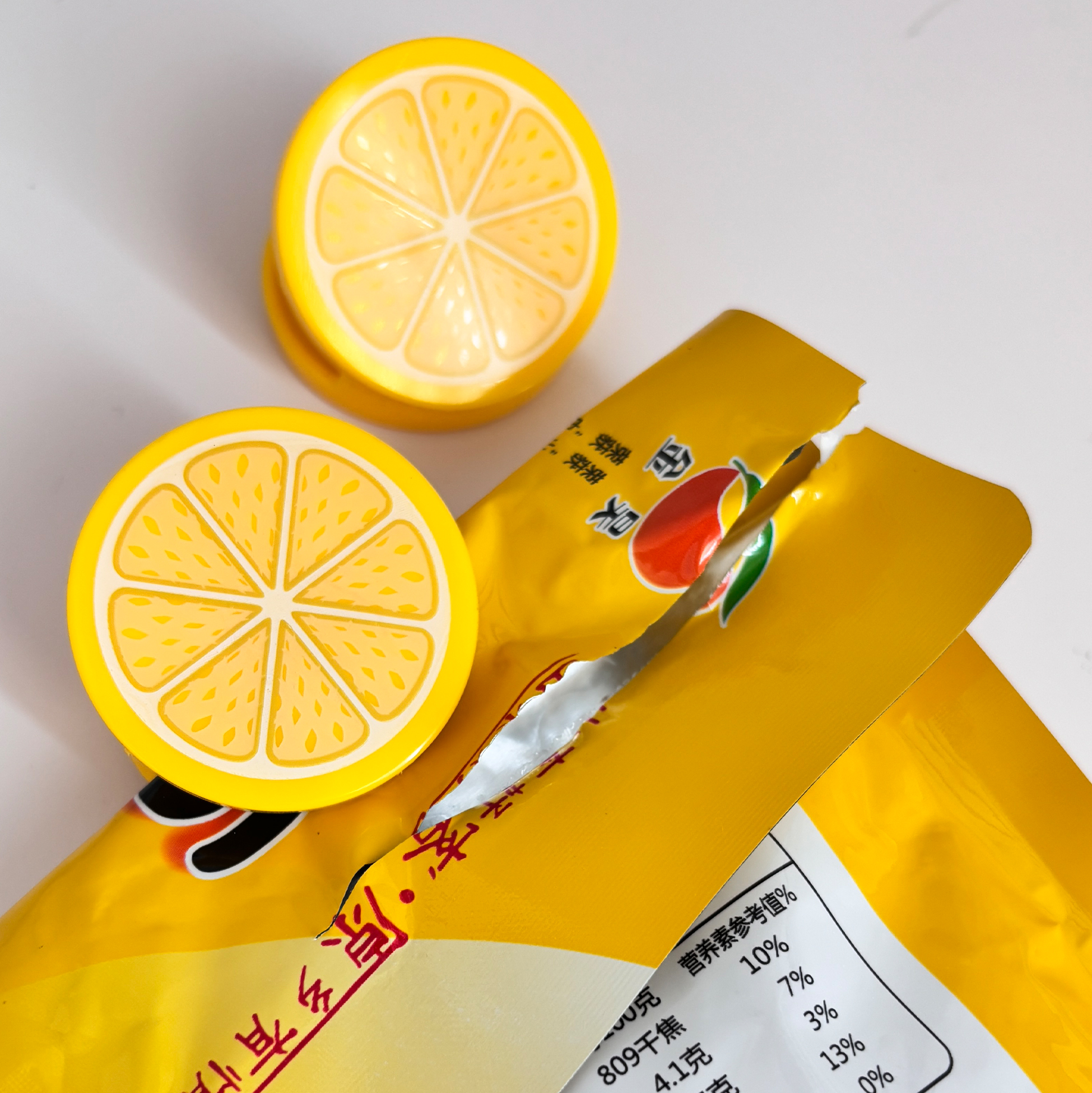 Lemon-Slice Plastic Clip Set of 6