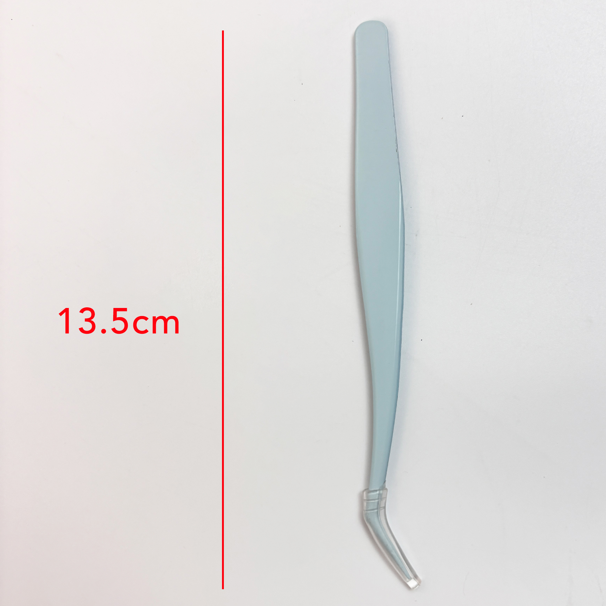Curved Tip Eyelash Tweezer