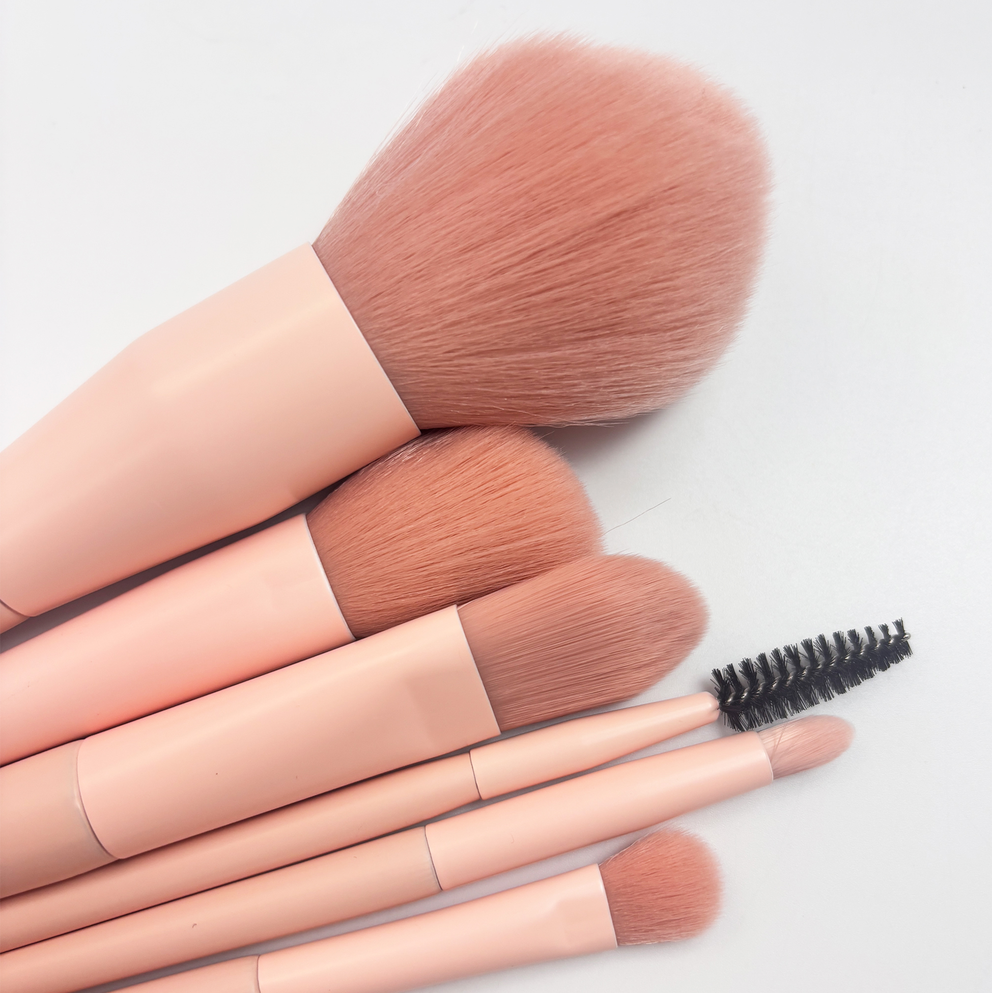 6-Piece Blush Pink Makeup Brush Set
