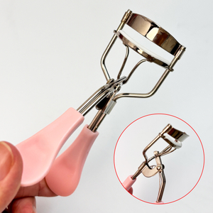 Pink Handle Eyelash Curler