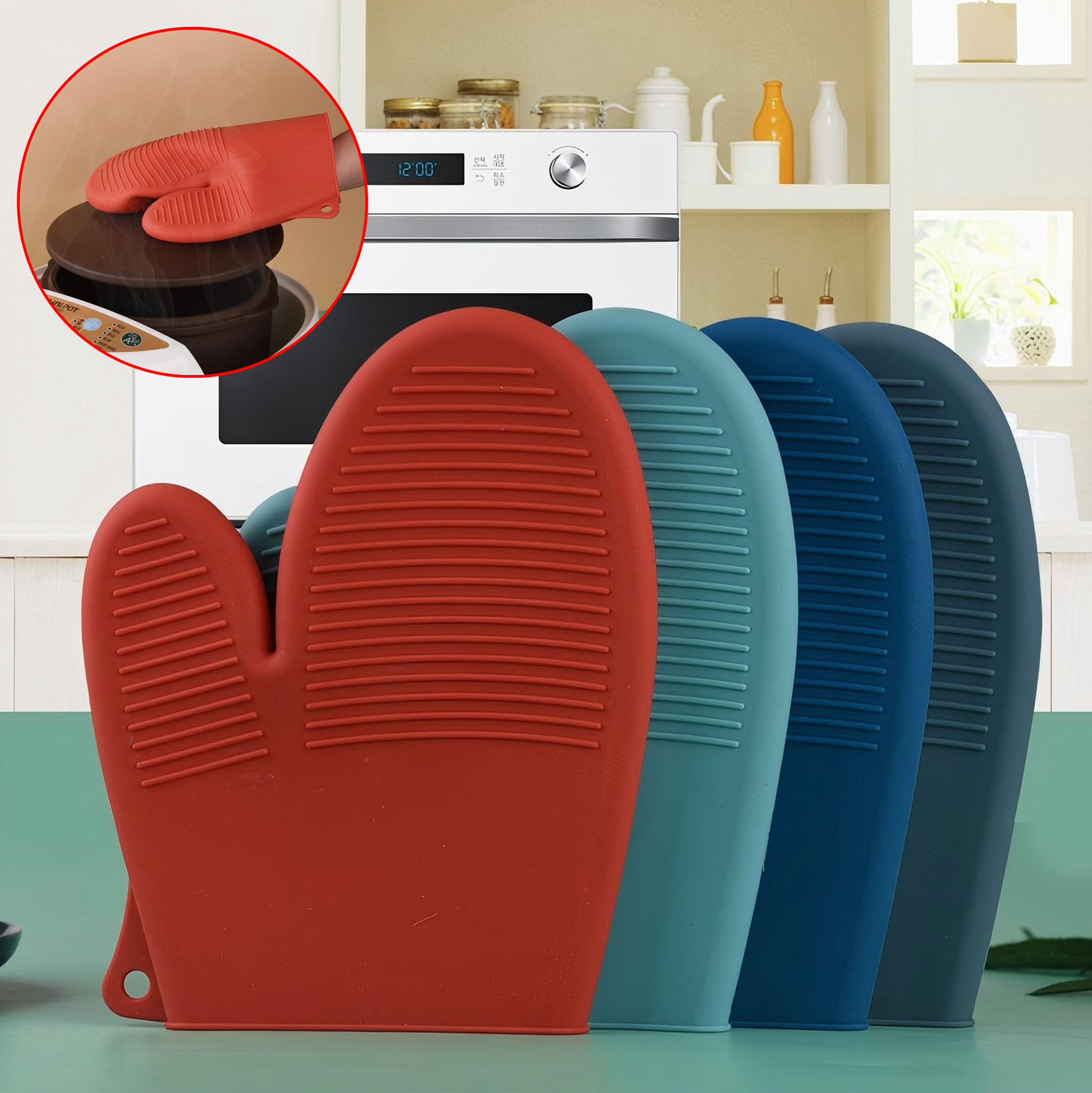 Versatile Silicone Oven Mitt