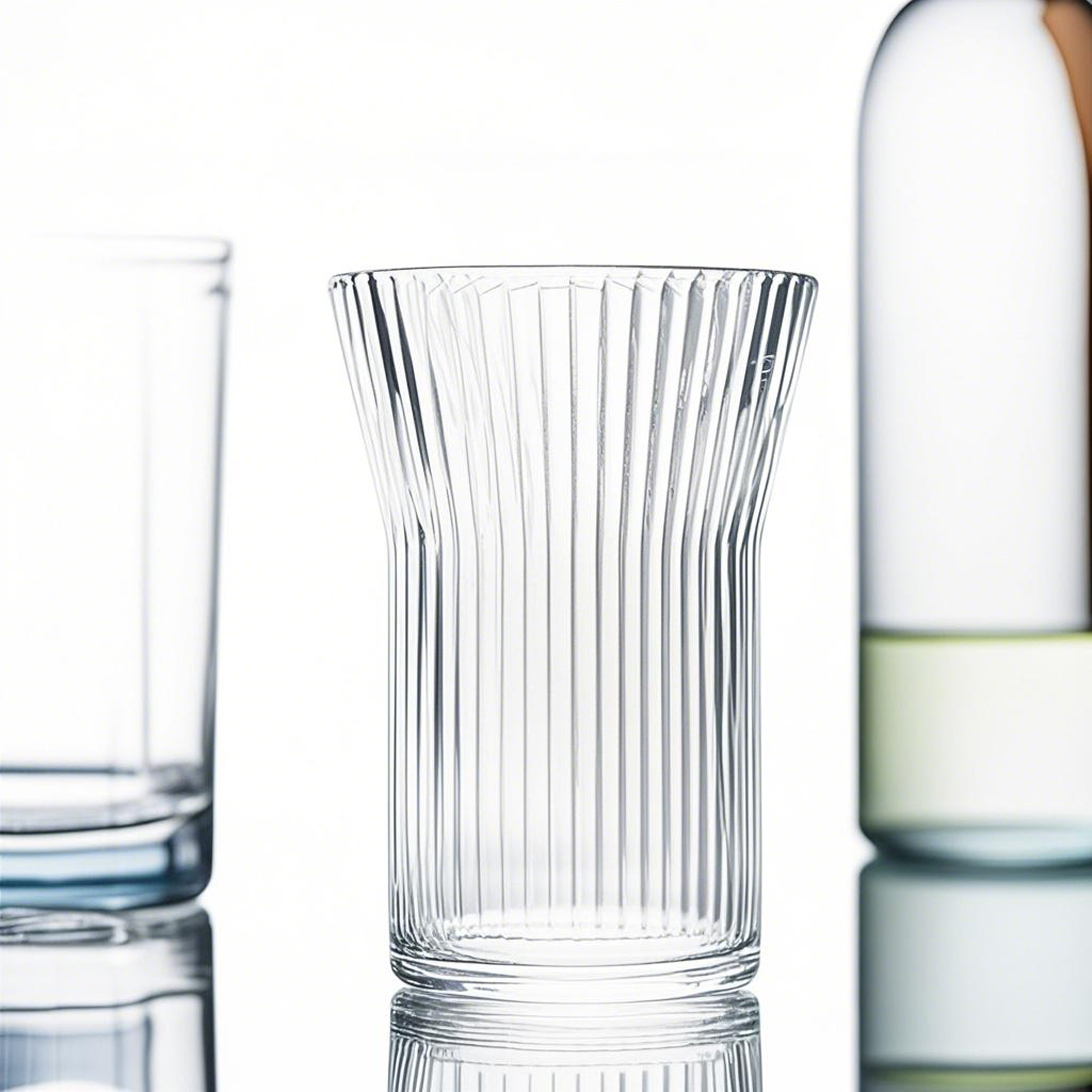 400ML Capacity Elegant Clear Striped Glass Water Cup