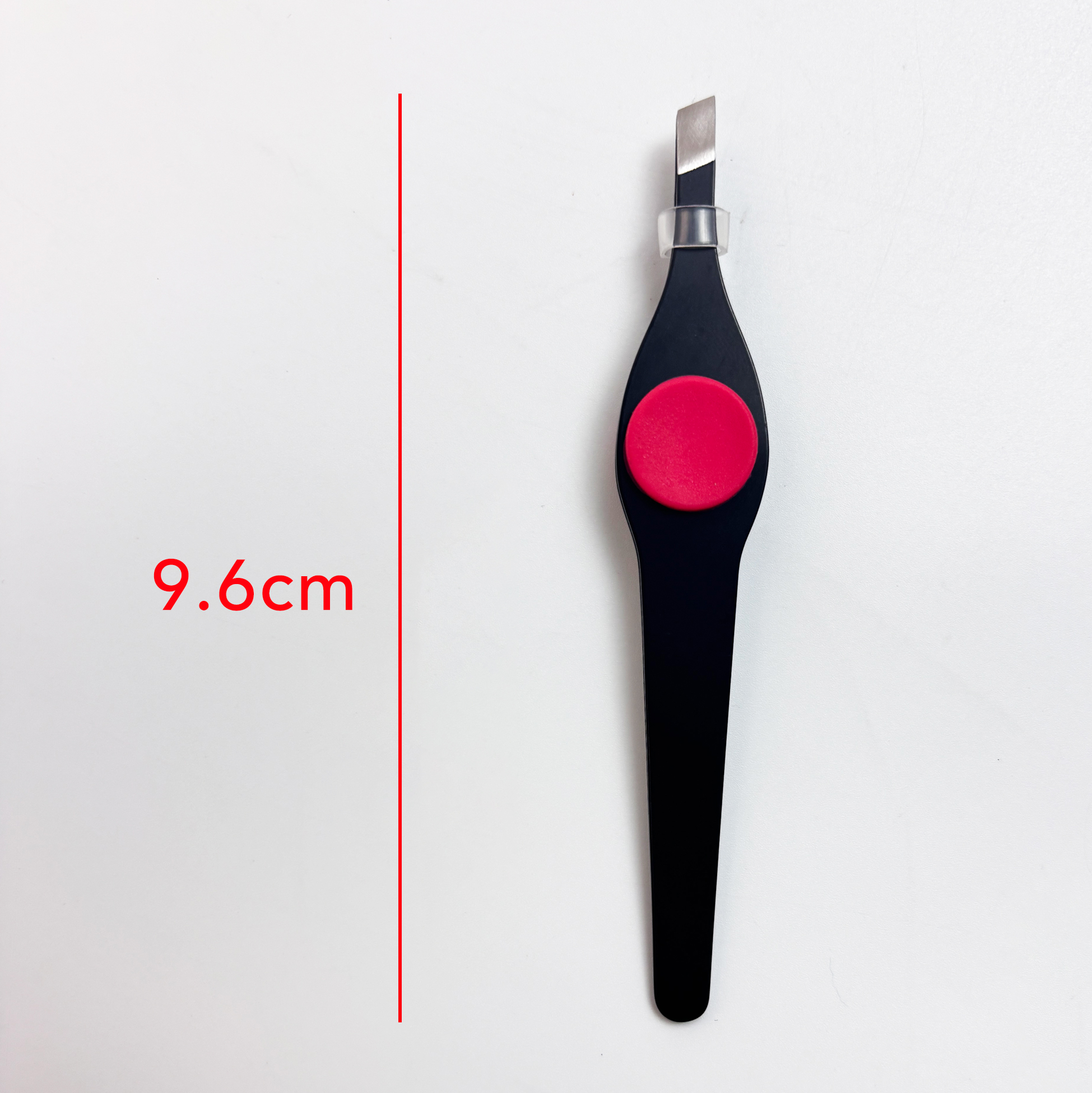 Slant Tip Eyebrow Tweezer