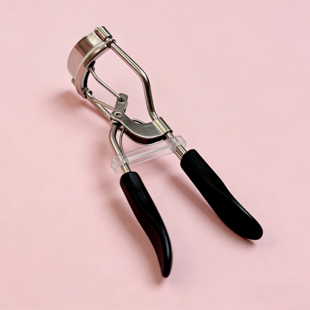 Silver Eyelash Curler with Black Handle