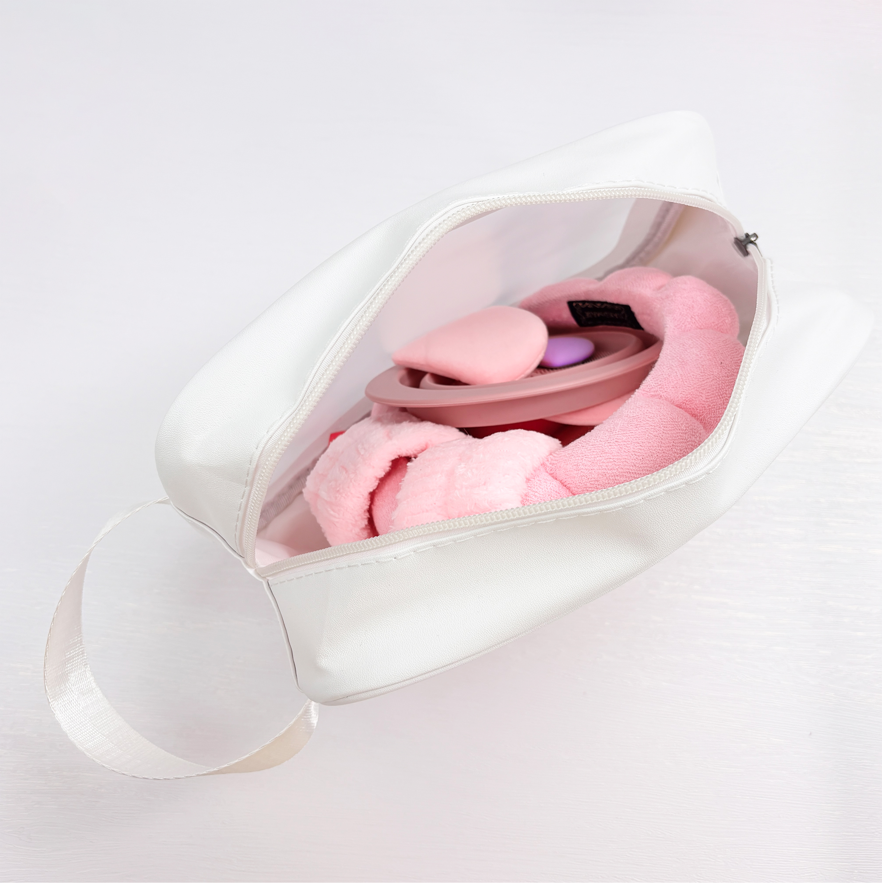 Makeup And Brush Cleaning Set