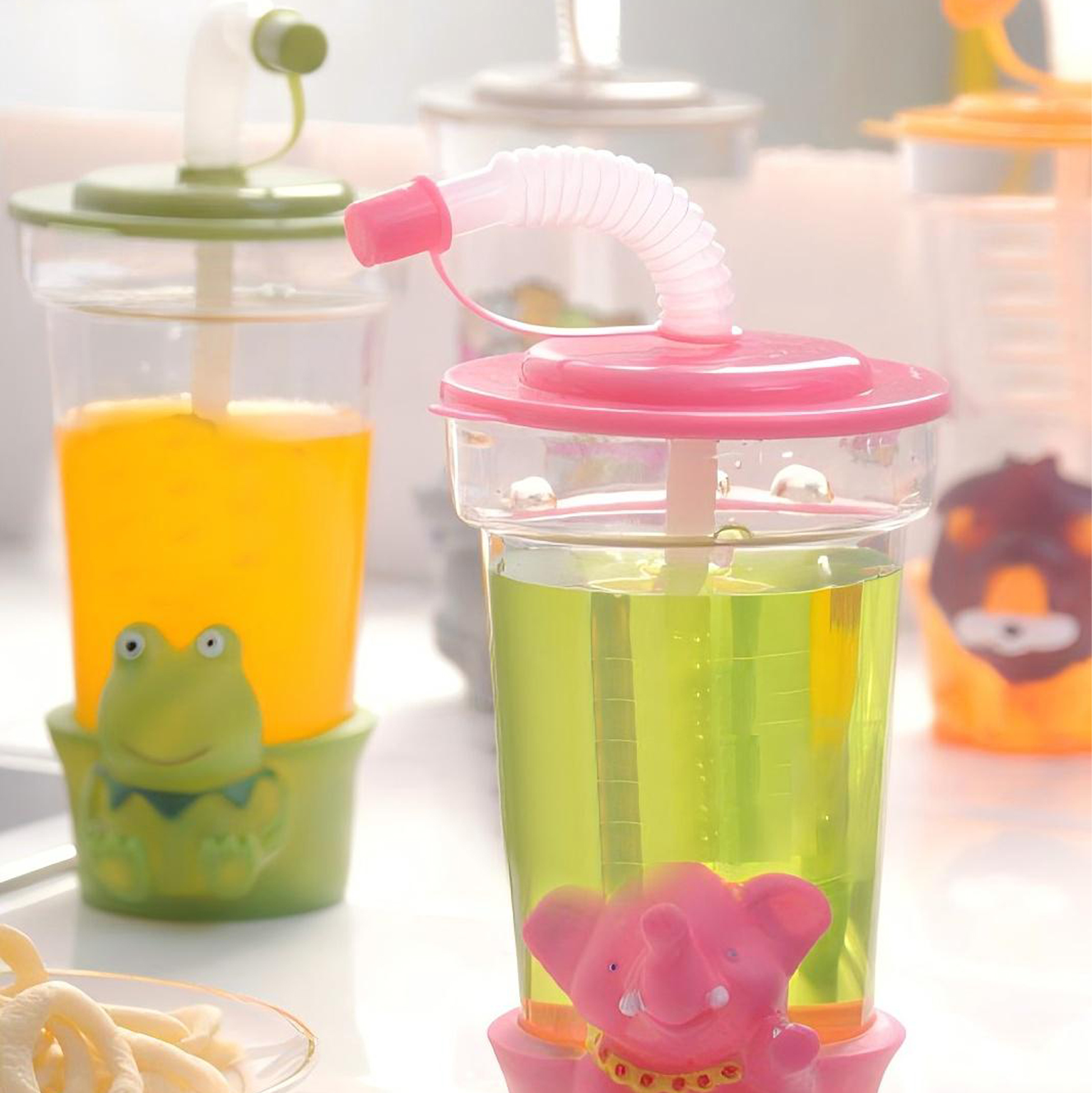  Plastic Animal Shaped Straw Cup