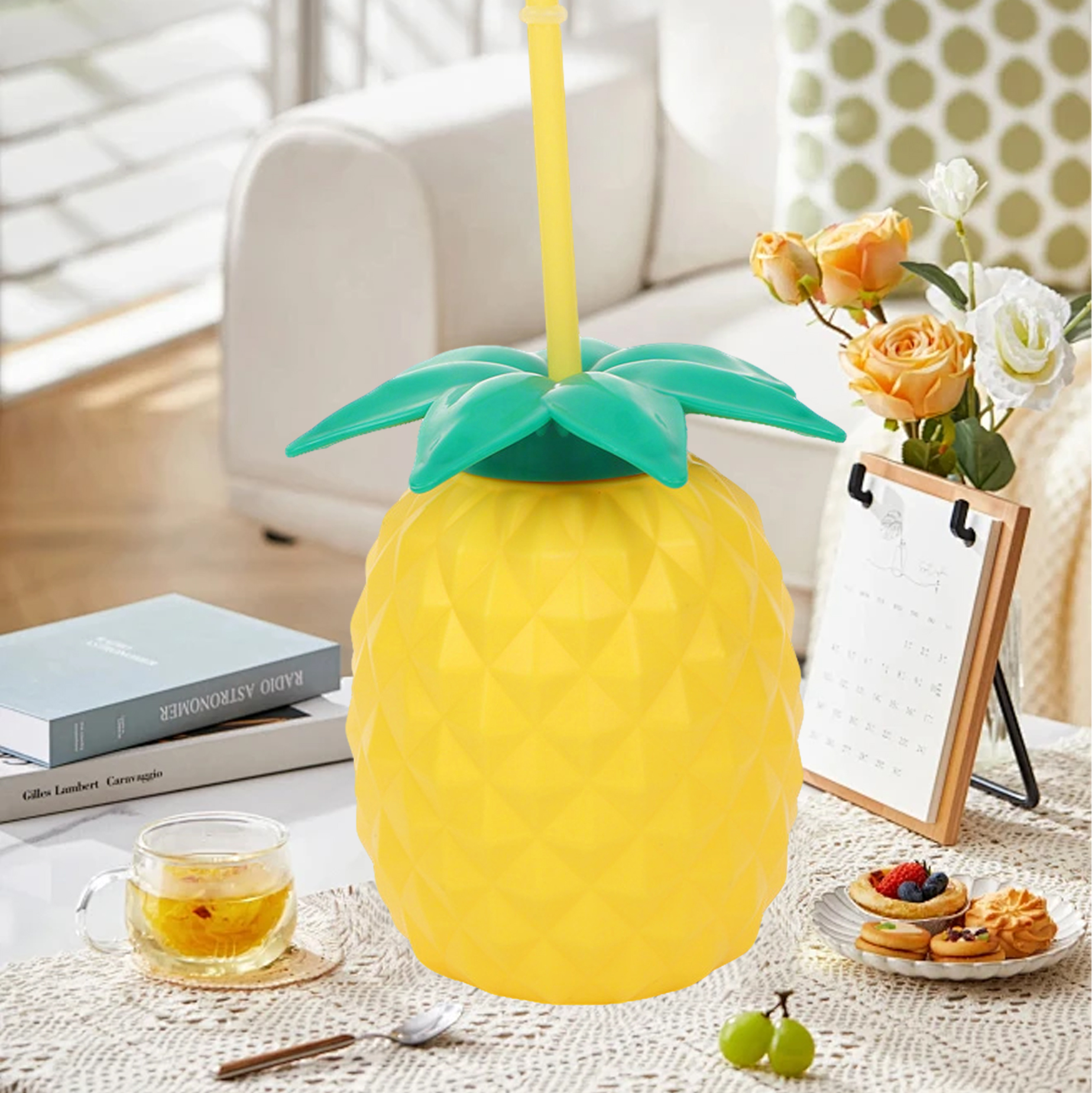 Pineapple-Shaped Water Bottle