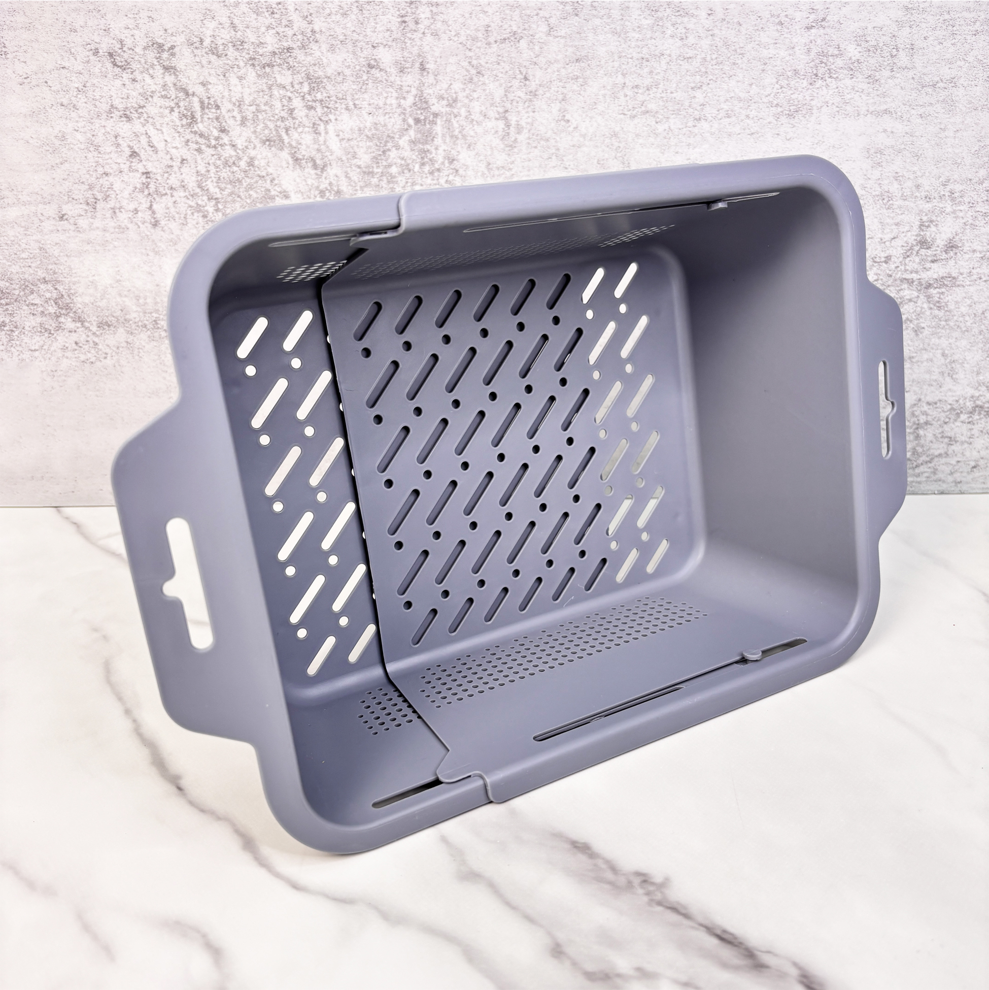 Gray Plastic Kitchen Colander