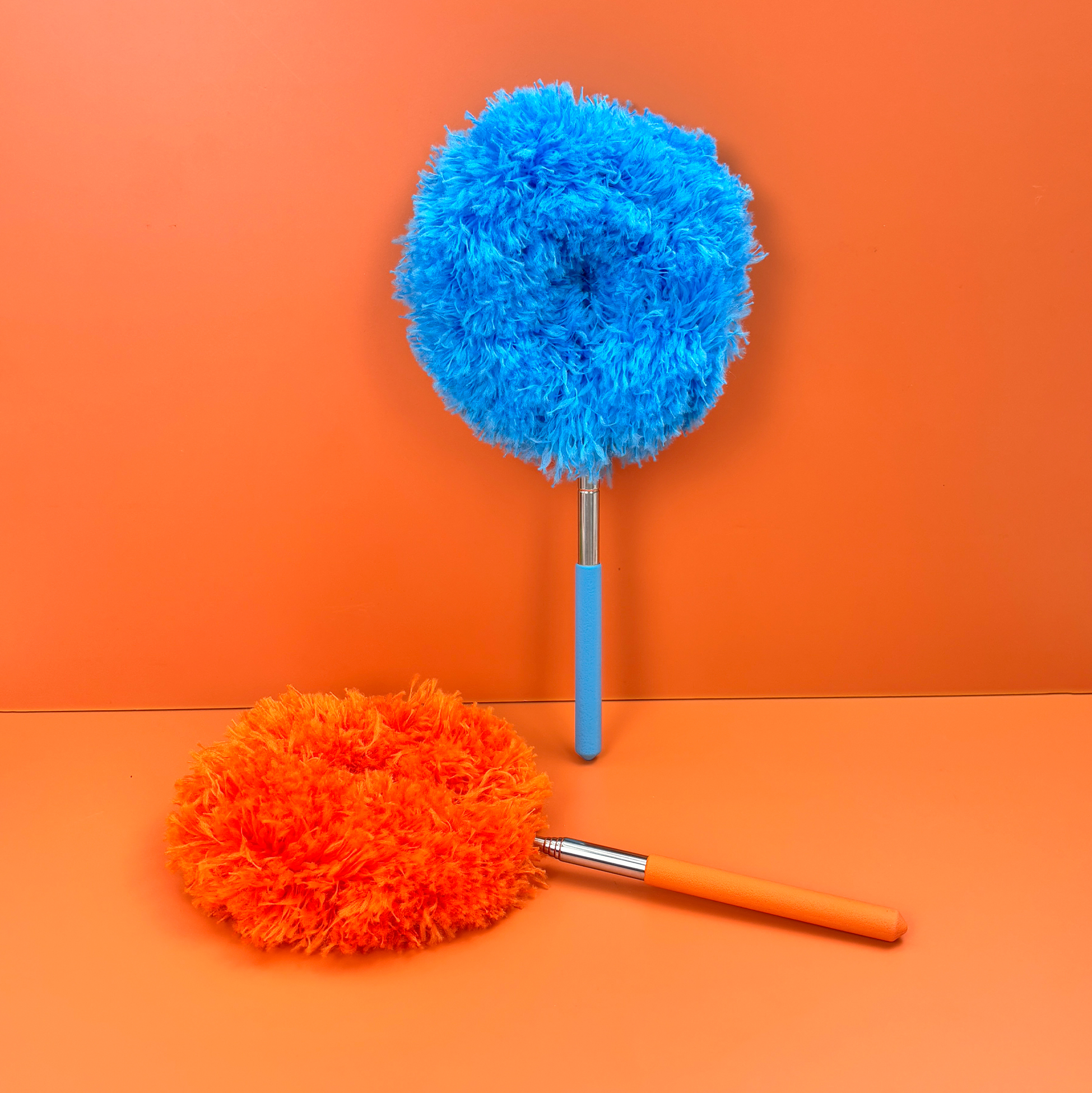 Retractable Microfiber Duster