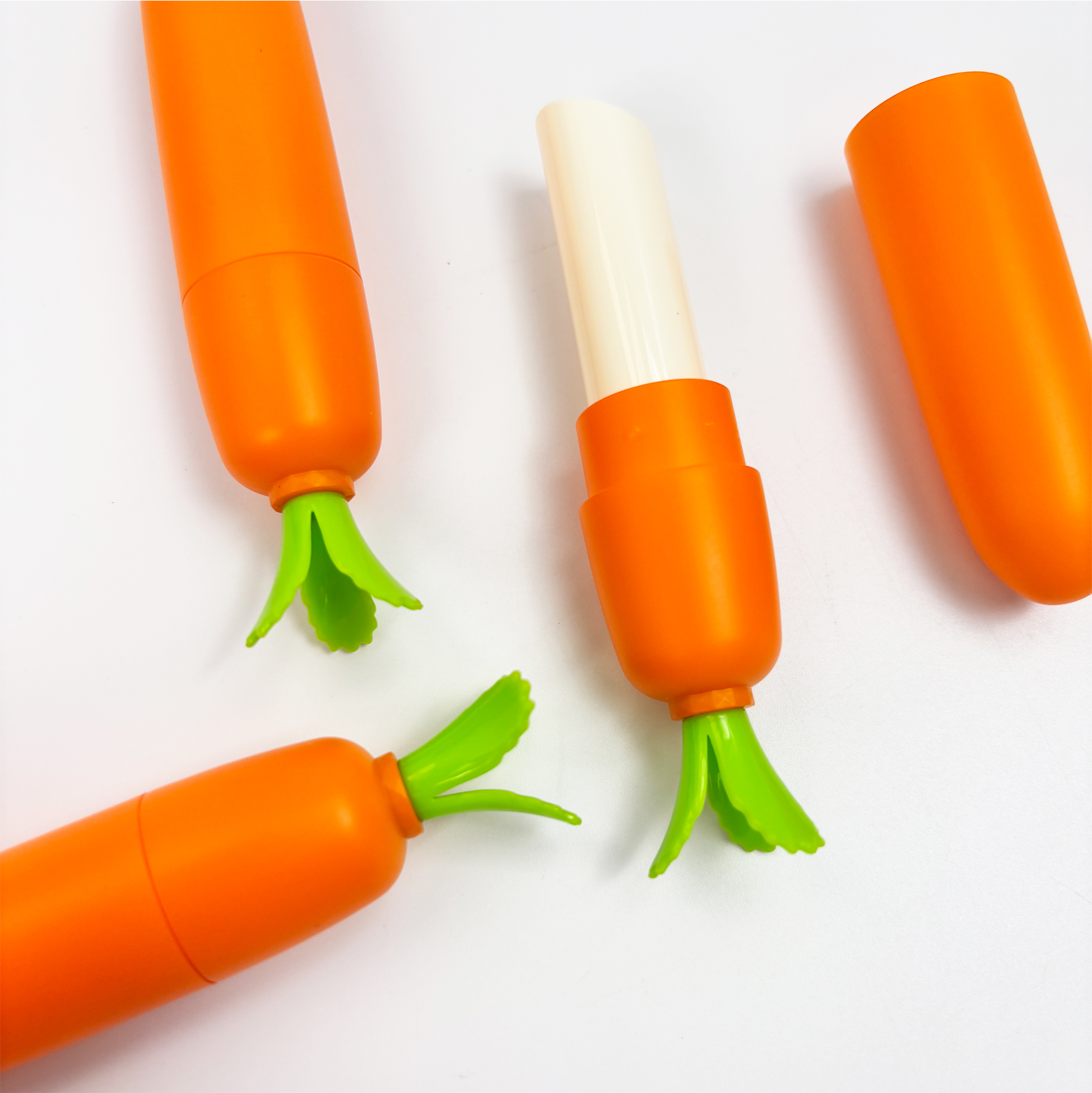 Carrot-shaped Lipstick Tube Novelty Carrot Design Lipstick Container