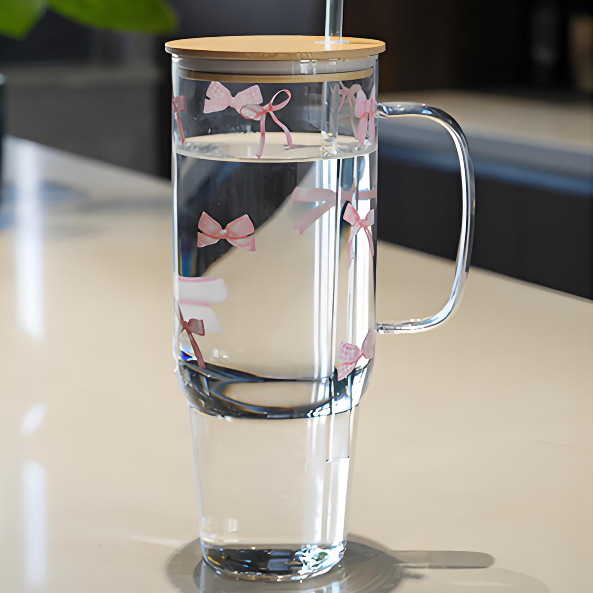 Bow - Patterned Glass Tumbler with Lid and Straw